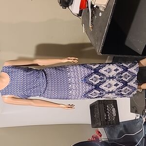 Danny & Nicole Long Blue Sleeveless Maxi Dress